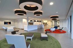Topcoating, Tilburg openingstijden