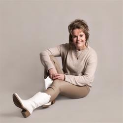 Janneke van den berg fotografie, Urk openingstijden