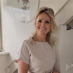 Salon Mirella, Oudendijk openingstijden