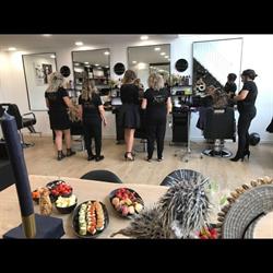 Avan Hair, Leiden openingstijden