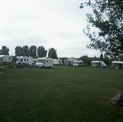 Mini camping Tussen de Dijken Tiel, openingstijden
