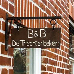 De Trechterbeker B&B, Borger openingstijden