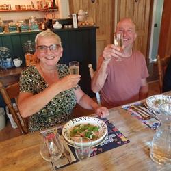 De Kastanjehoeve, Holsloot openingstijden