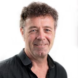 Coach Govert, Weesp openingstijden