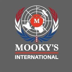 Mooky's Belettering, Zwaag openingstijden