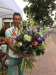Jan Star Bloemen, Den Dolder openingstijden