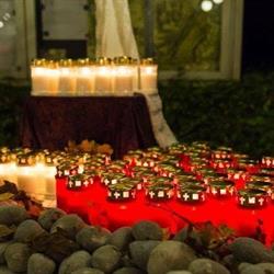 Alom Gedenken, Assen openingstijden
