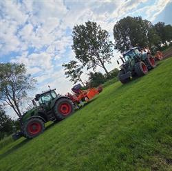 Q. Peters loon- en grondwerk, Wehl openingstijden