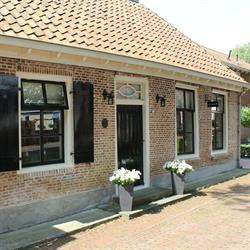 't Stee fan Anne P, Rottevalle openingstijden