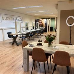 Kapsalon Blond & Donker - Etten-Leur, openingstijden