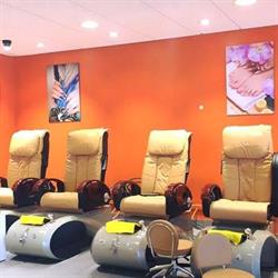 Bluenailsspa Hellevoetsluis, openingstijden