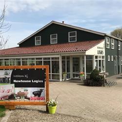 Newhouse Logies, Zevenhoven openingstijden