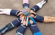 Wereldwijs, Houten openingstijden