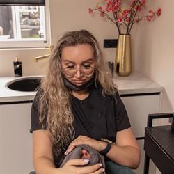 Sparkling beautysalon, Oss openingstijden