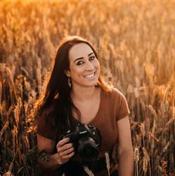 Laura Nieuwenhuis Fotografie, Apeldoorn openingstijden