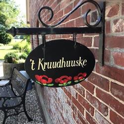 Kruudhuuske, Aalten openingstijden
