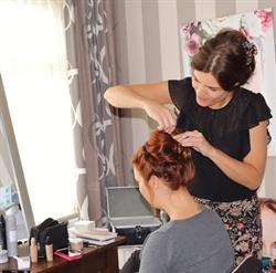 Beautysalon Charlyn, Sonnega openingstijden