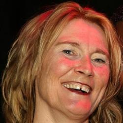 Mount Effortless, Uden openingstijden