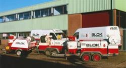 Blok Gevelreiniging, Blokker openingstijden