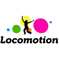 Locomotion, Velden openingstijden