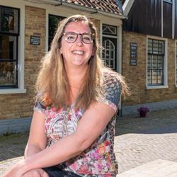 Wijnhuis Oosterend, openingstijden