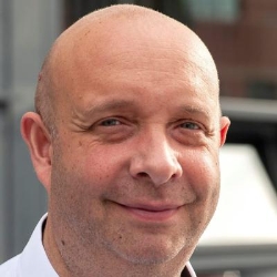 Arnaud de Klerk | The File-Hunter Nieuw Wolfslaar Bavel - openingstijden
