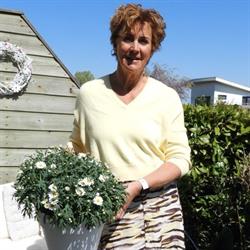 Margriet Mode, Goutum openingstijden