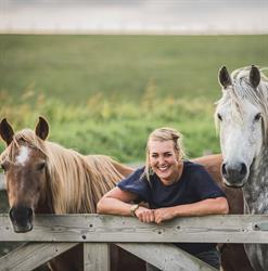 Heroes Equitherapie, Petten openingstijden
