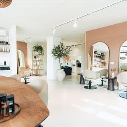 De Salonkamer ?, Ede openingstijden
