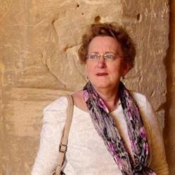 Catharina van Ameijde, Maasbracht openingstijden