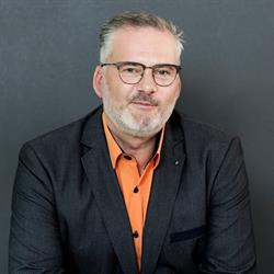 The Pinfluencers, Arnhem openingstijden