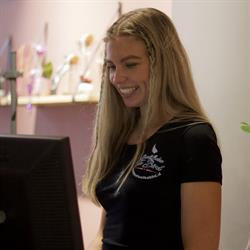 BeautySalon The Bird, Dronten openingstijden