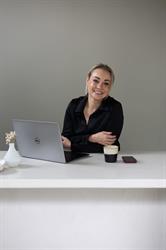 De Huidfactor, Elst openingstijden