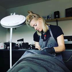 Schoonheidssalon Jij Bent Mooi De Meern, openingstijden