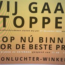 Kroonluchter-winkel, Lent openingstijden