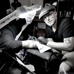 Artpointtattoo, Maassluis openingstijden