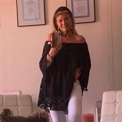 Lucia Boer, Uithoorn openingstijden