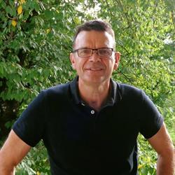 Middelburg Tuinadvies en -Onderhoud Rien, Emmen openingstijden