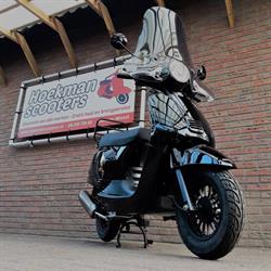 Hoekman Scooters, Wenum Wiesel openingstijden