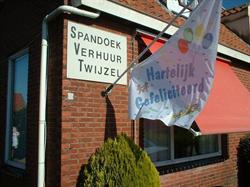 Spandoek Verhuur Twijzel, openingstijden