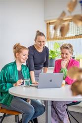 Flavour Communicatie, Ureterp openingstijden