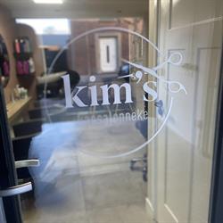 Kim’s kapsalonneke, Waalwijk openingstijden