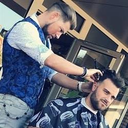 John's Barbershop en de Jong WorstenbroodjesKoning, St. Willebrord openingstijden