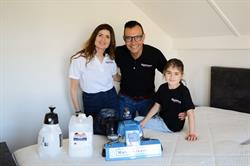 MeubelsSchoon.nl & Optimum MatrasCleaner De Bonsen Hoek Hellevoetsluis - openingstijden