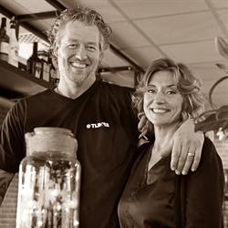 Tijnes Restaurant & Feestzaal, Hoofddorp openingstijden