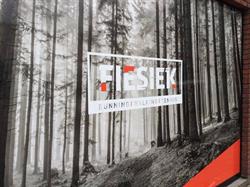 Fiesiek, Eede openingstijden