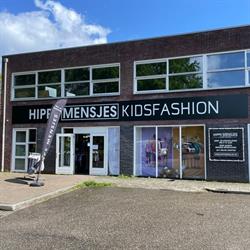 Hippe Mensjes, Ugchelen openingstijden