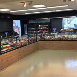 Topolanka Supermarkt, Lisse openingstijden