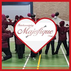 Twirlvereniging Majofique, Wezep openingstijden