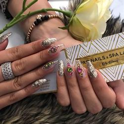 Pro Nails & Spa - Laren, openingstijden